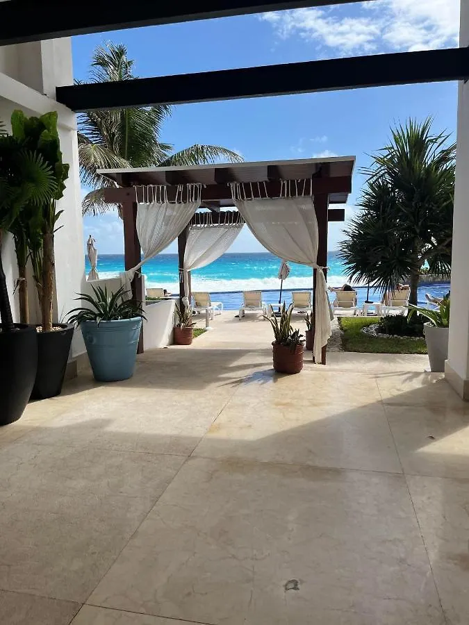 Bright And Breezy 1 Bedroom Apartment Next To Top Clubs