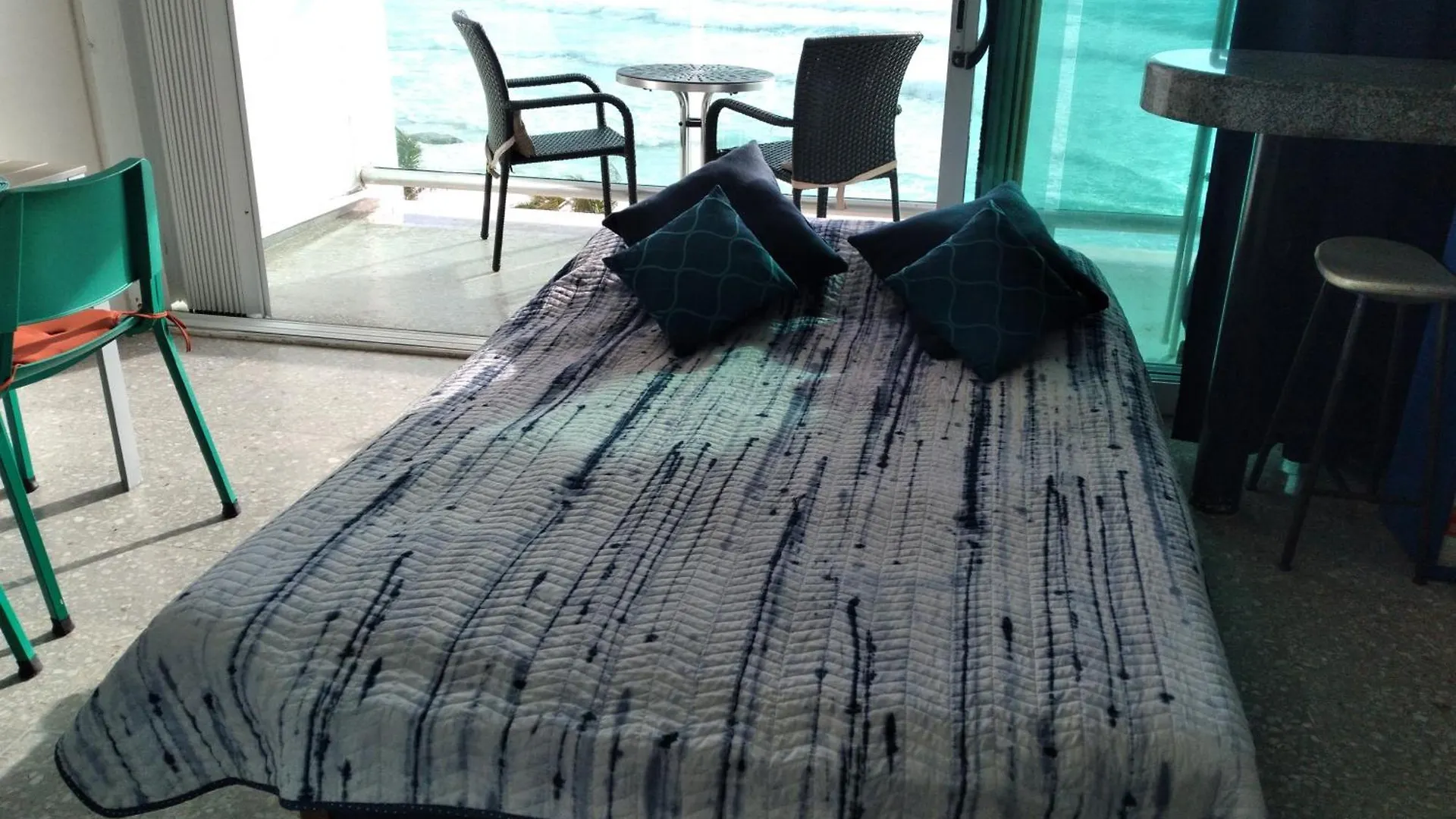 Bright And Breezy 1 Bedroom Apartment Next To Top Clubs 멕시코